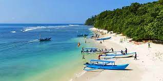 10 Pantai Indah di Jawa Barat